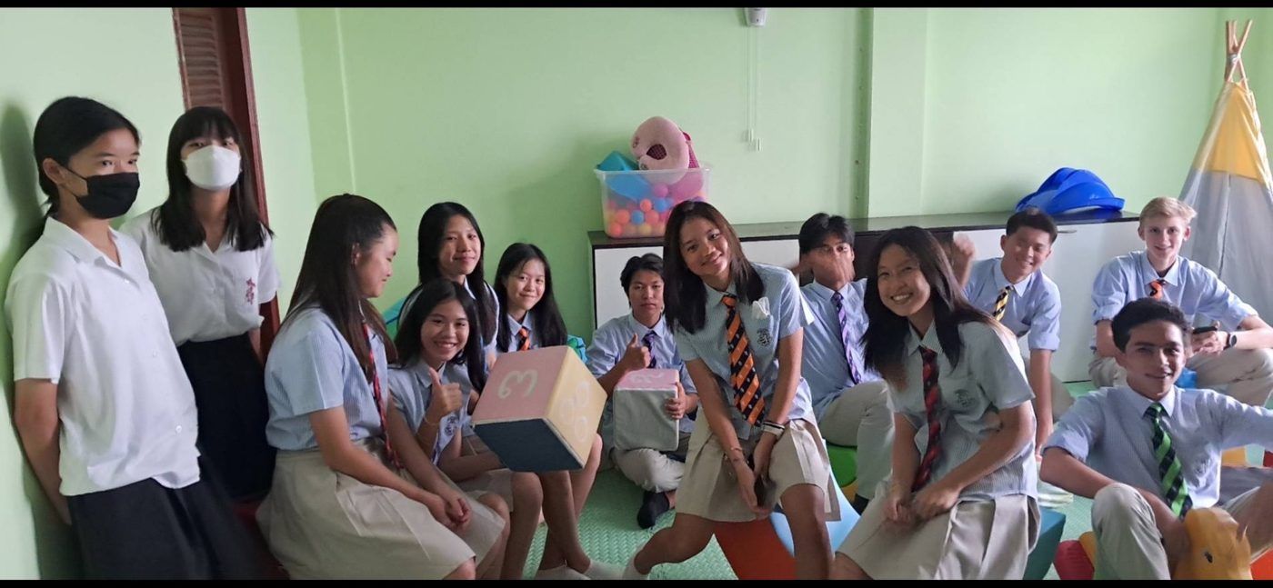 Operation Smile team with patients